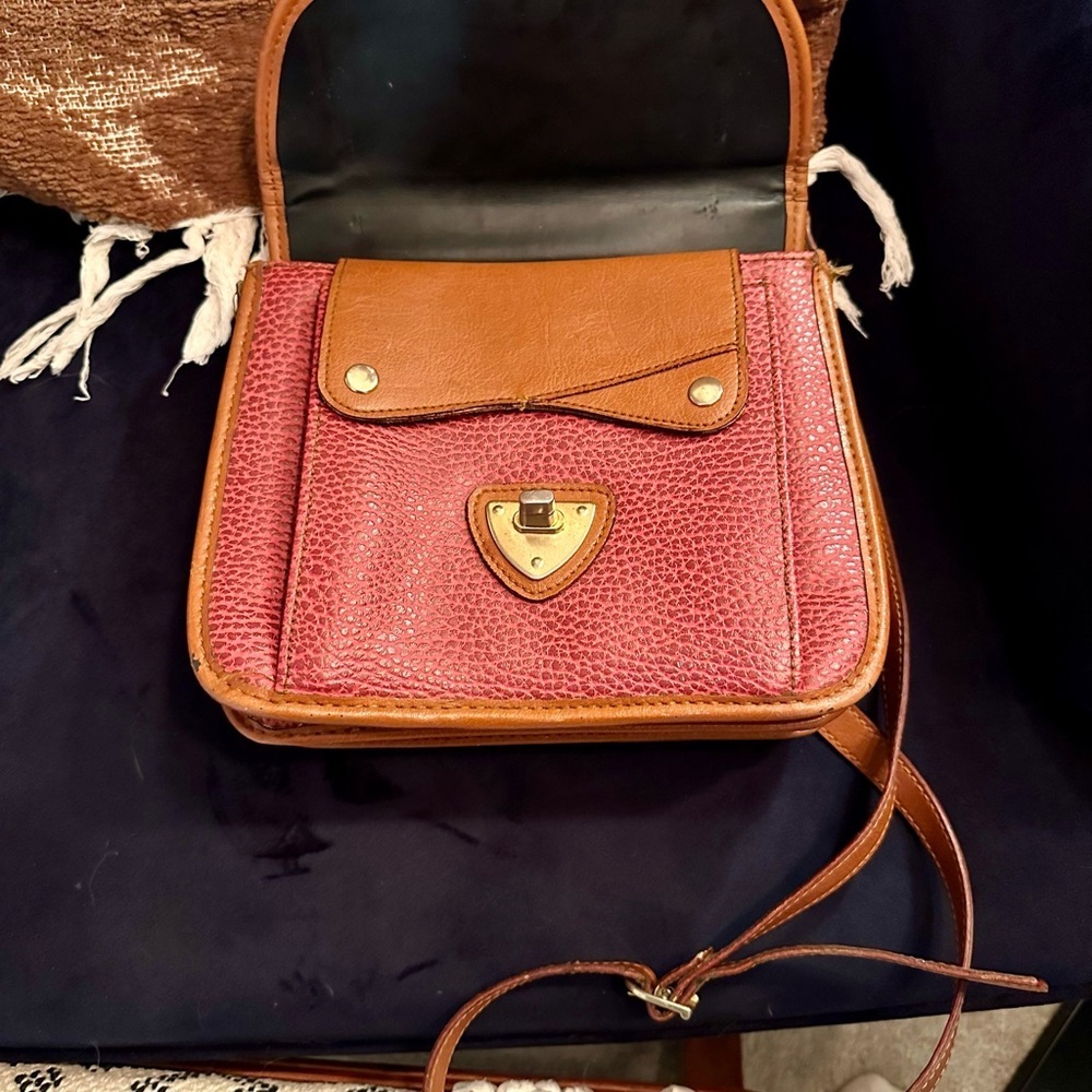 Pierre Balmain Crossbody Bag - Picture 8 of 13